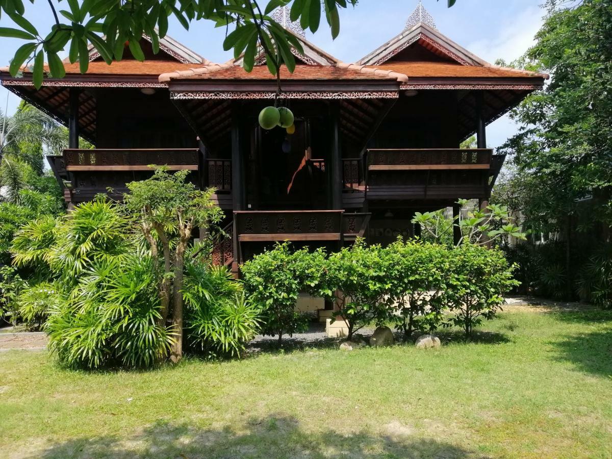เฟื่องฟู วิลล่า เฉวง เกาะสมุย ภายนอก รูปภาพ